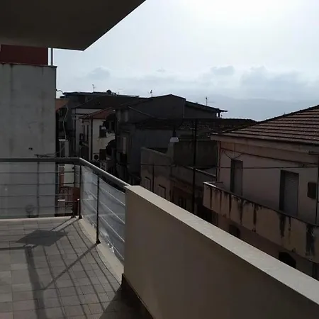 Stretto View - 2 Da Letto A Cannitello アパート *